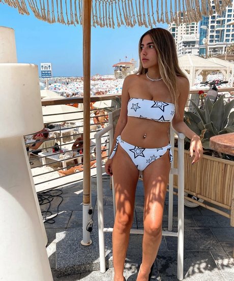 asian onlyfans sexy picture