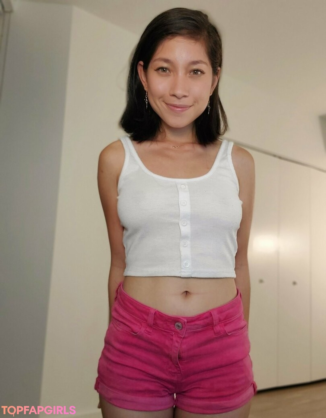 Thisislilykawaii naked model img