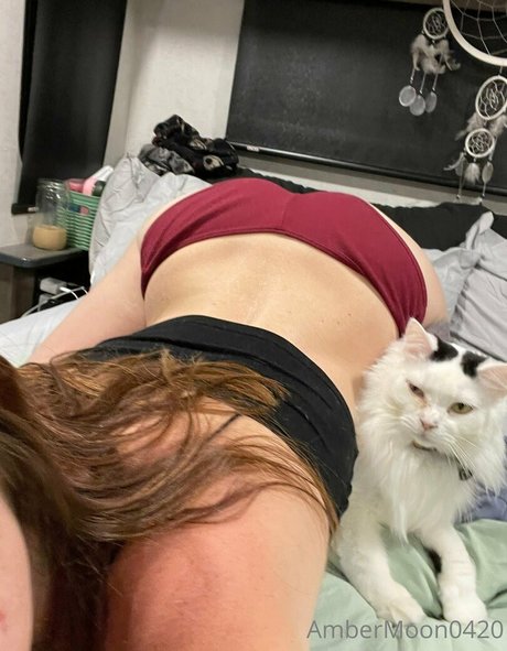 ambermoon7007 model sexy gallery