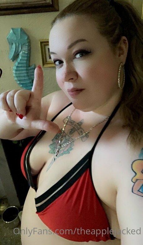 theapplejacked model art gallery