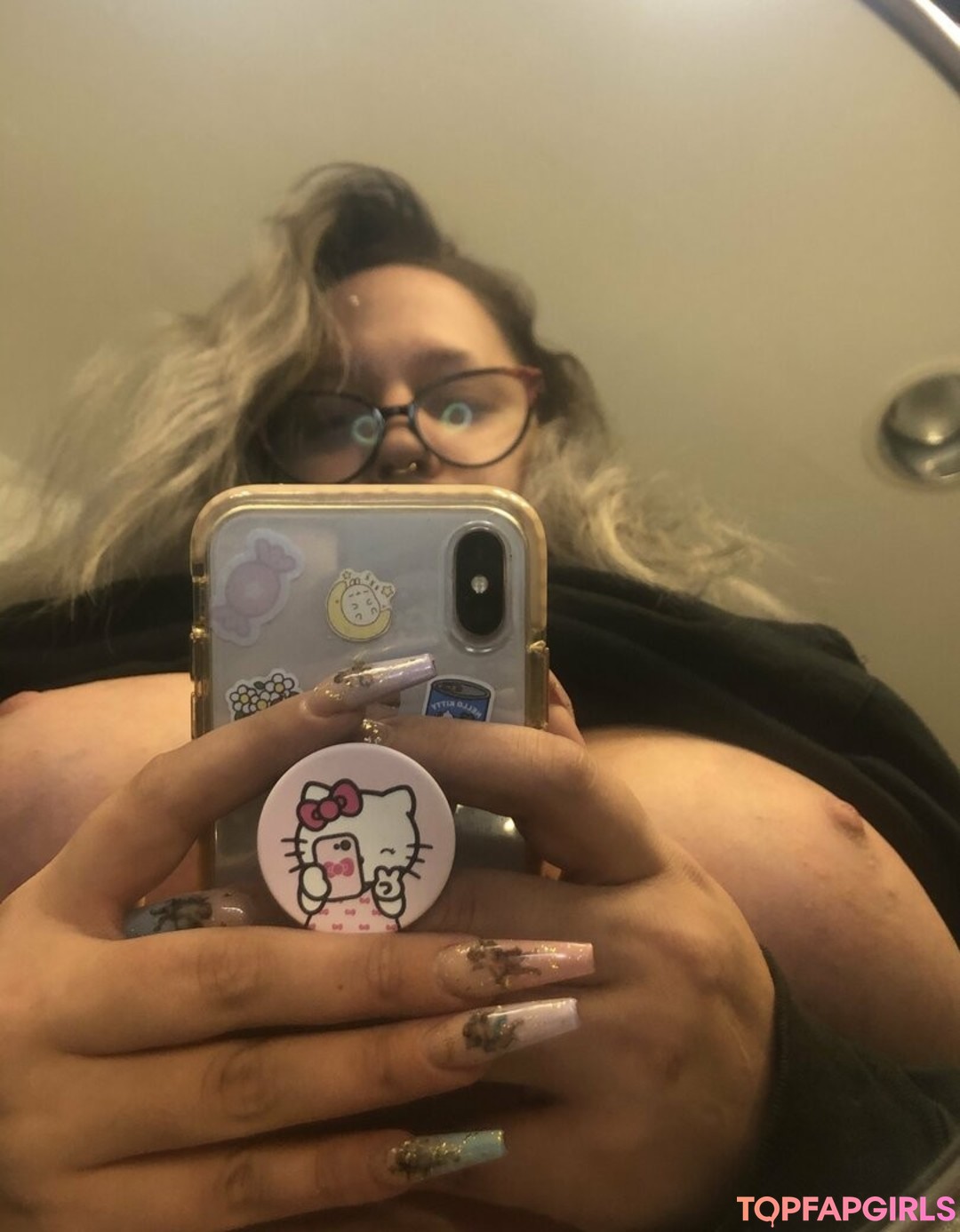 famous nude onlyfans erotic photo