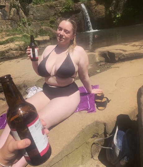 Hollie H model adult images