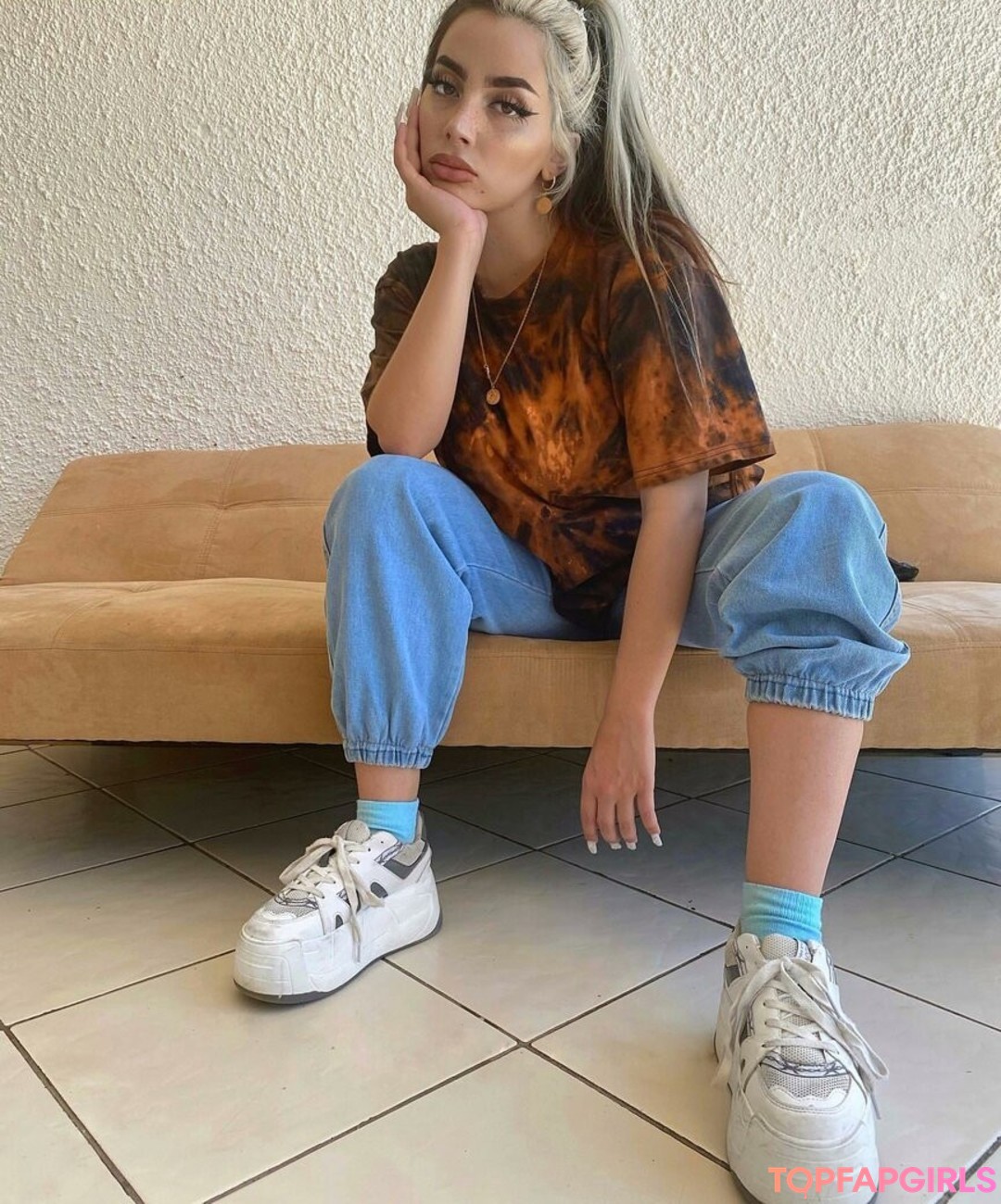Vai Monroe star porn pictures