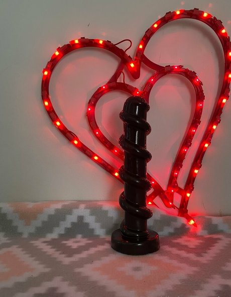 kinkykoneko69 top profile image