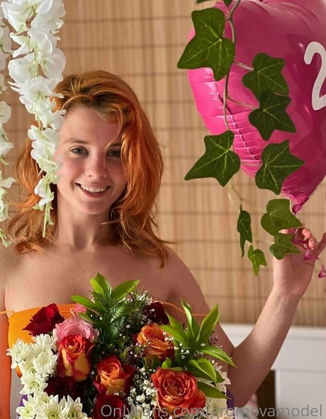 gromovamodel model art pic