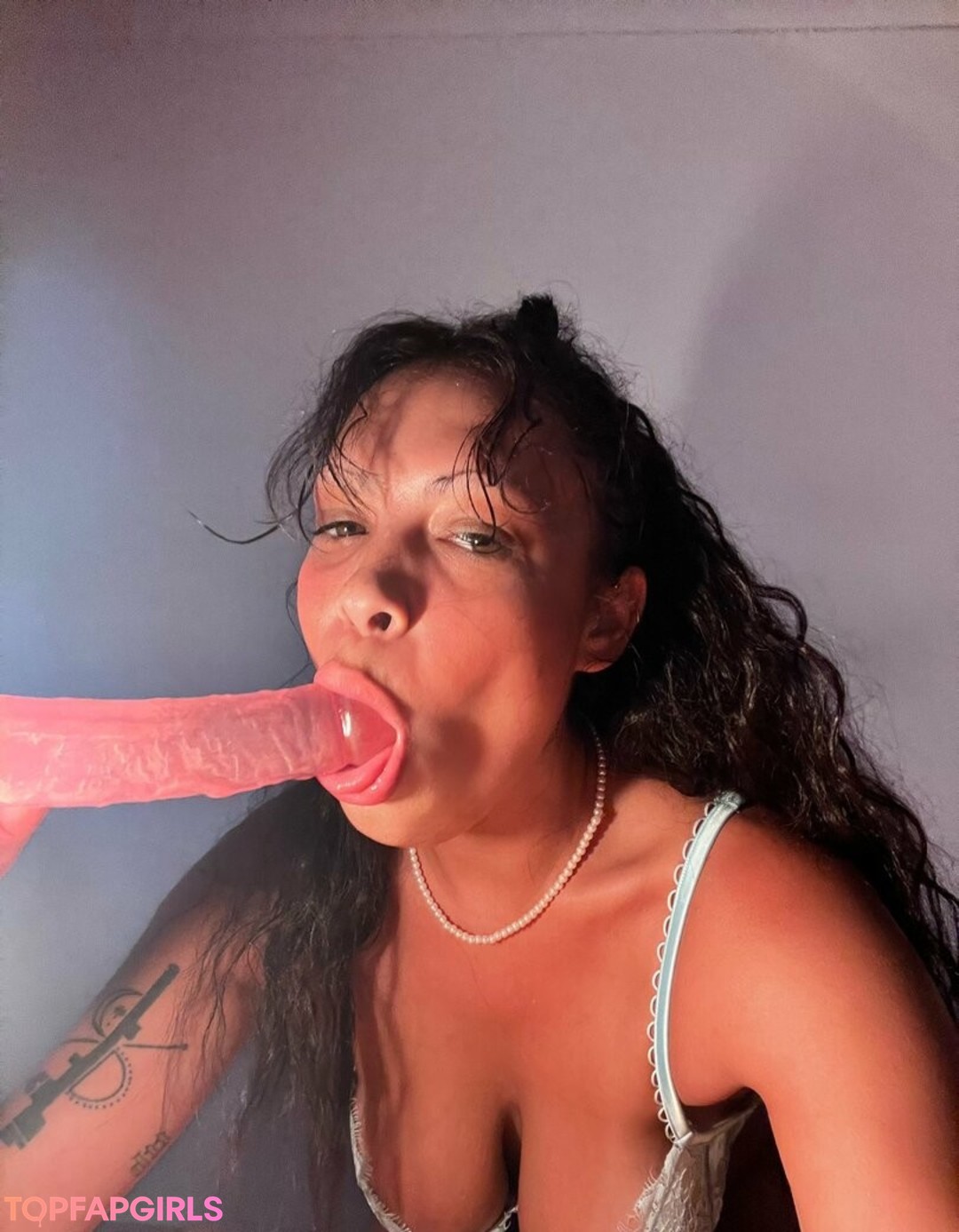 DJ Dameeeela high quality actress pics