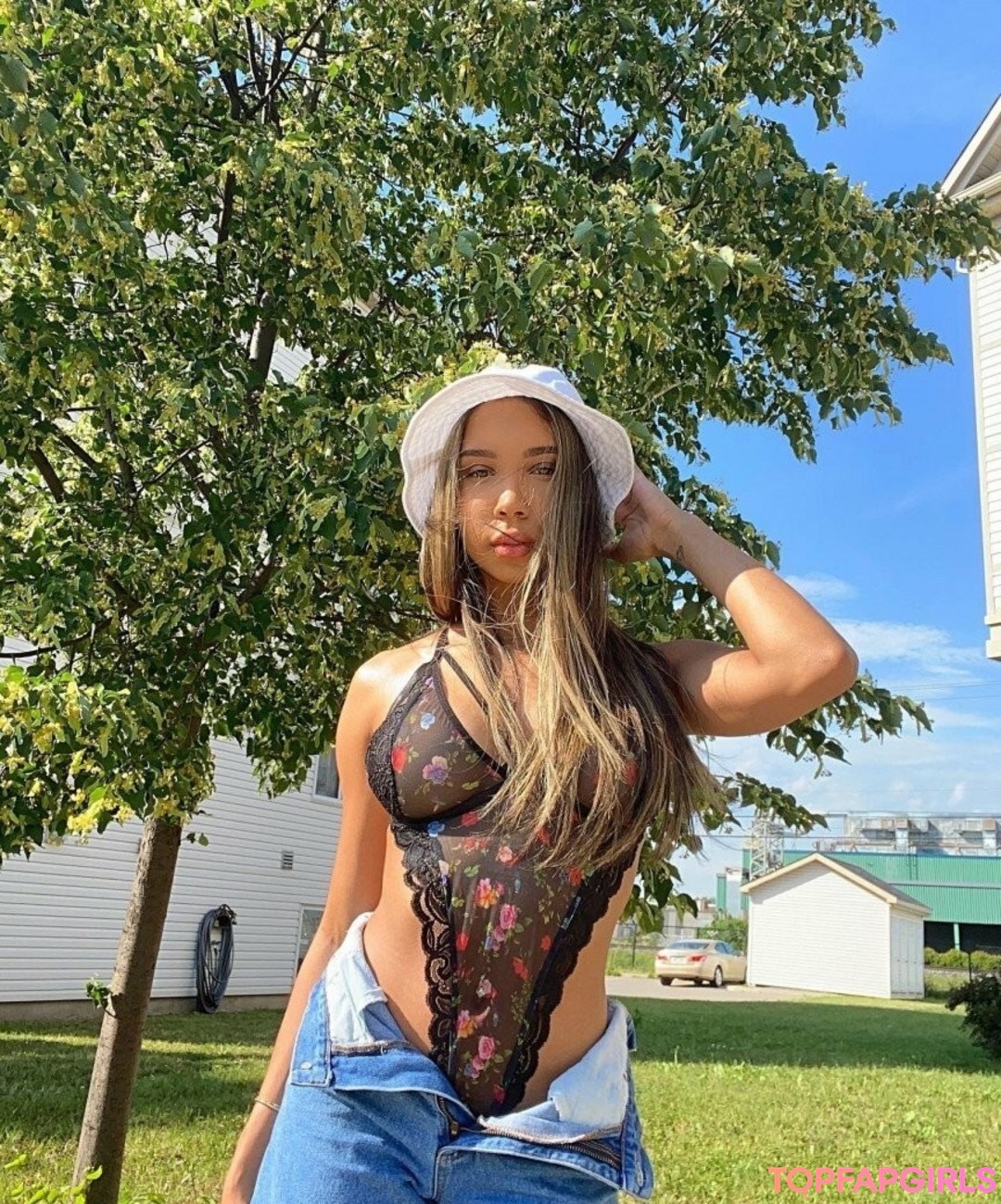 Squiirt Queen model top pics