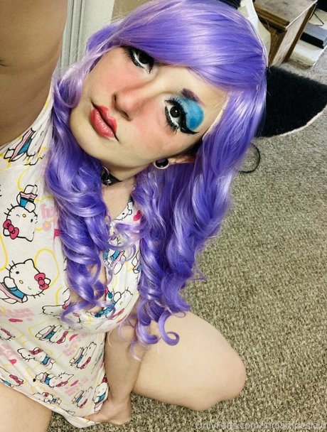 indiamnesia 0 model beautiful img