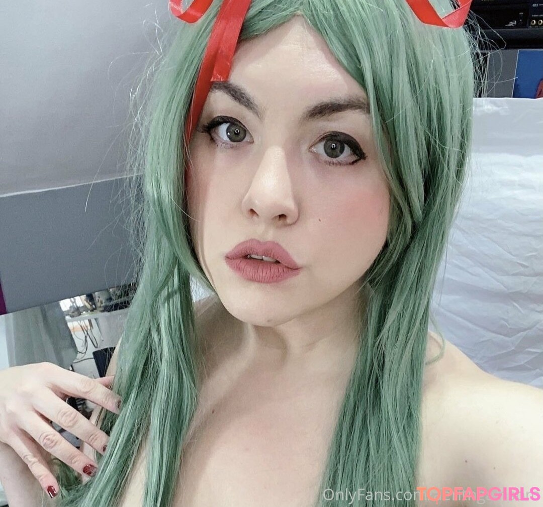 aerithgainsbro star sexy pic
