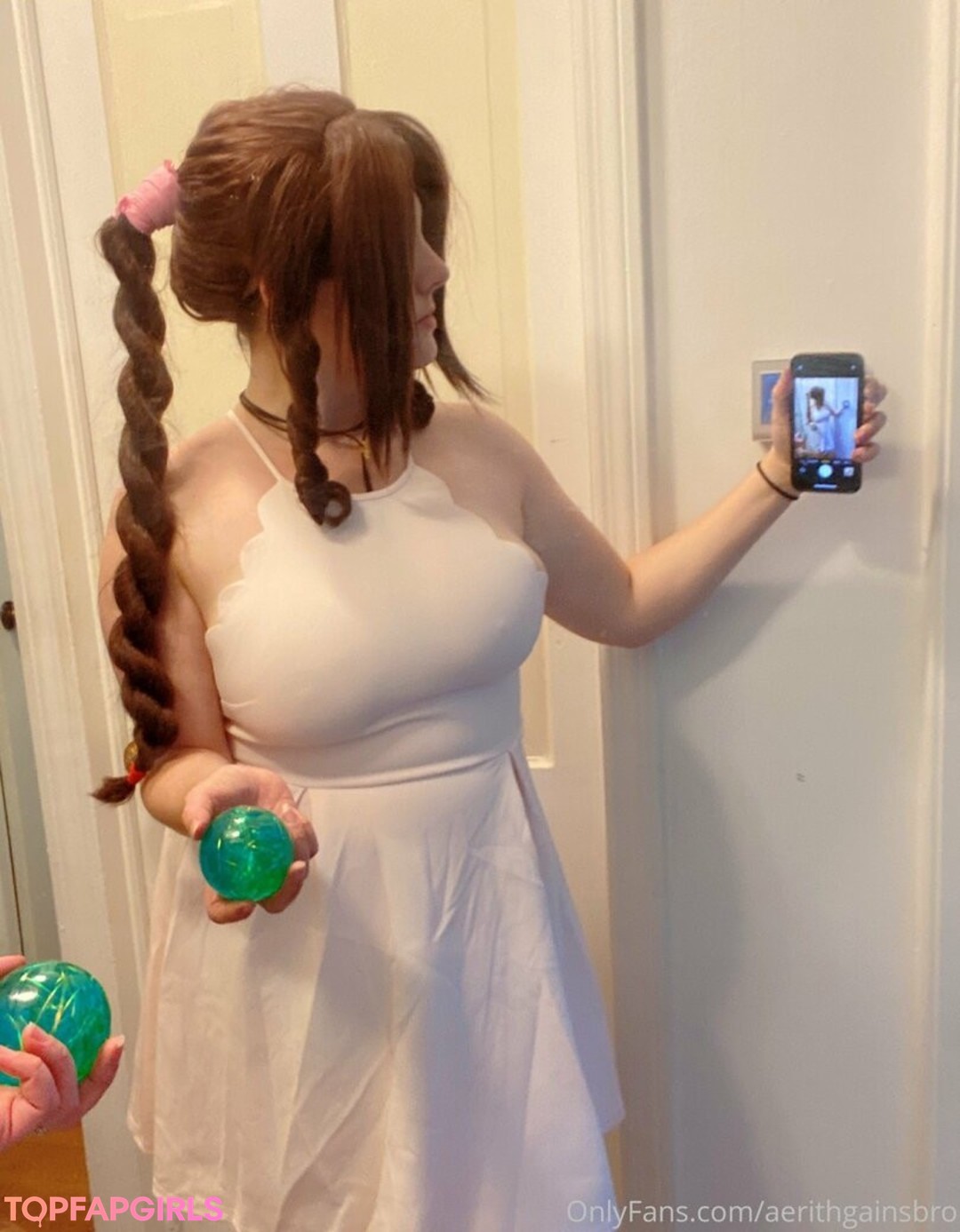 aerithgainsbro pornstar high quality images