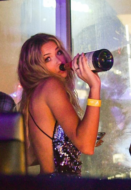 Sandra Kubicka erotic star photos