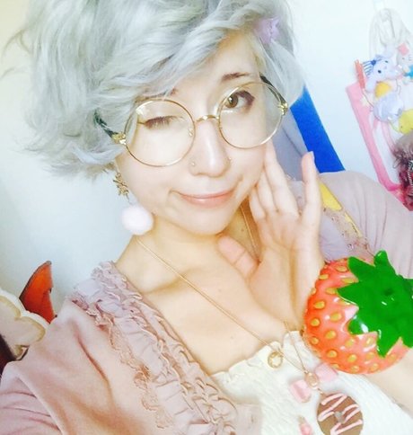 Sinneddonut top star photos