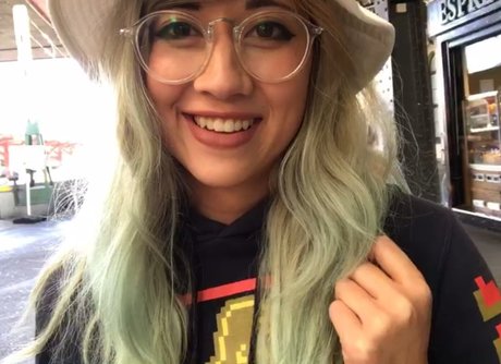 Sinneddonut sexy model galleries