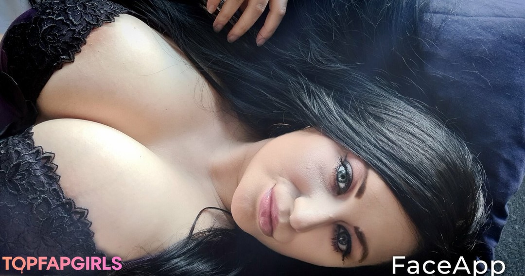 larajadedeene pornstar art photo
