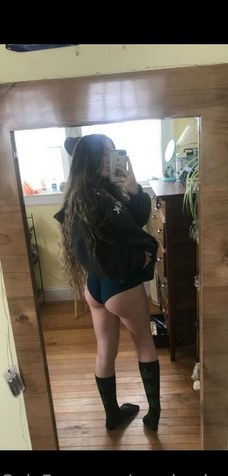 monica honey free actress pics