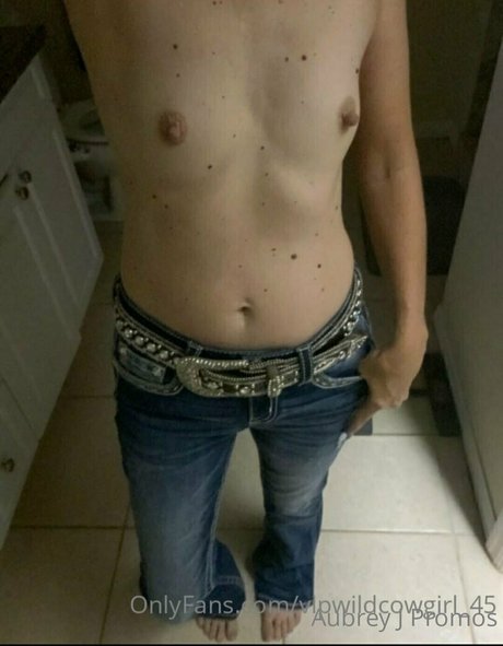 aubreyj20 pretty actress pics