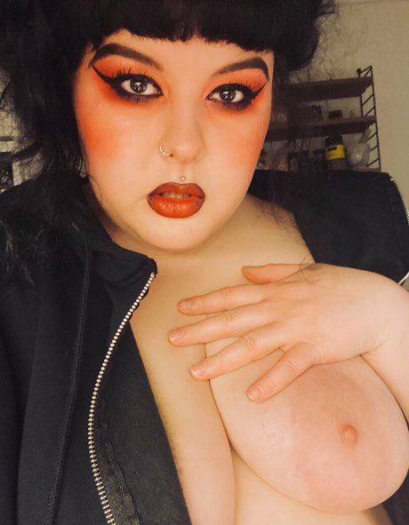 adinaanger nude actress picture