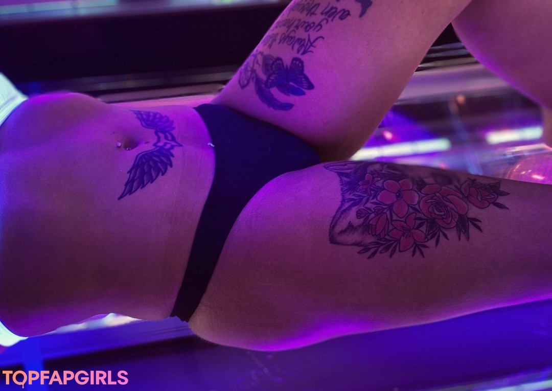 shemale handjob onlyfans free porn img