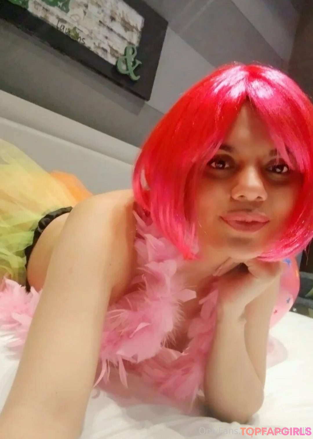 conamorlili star sexy pic