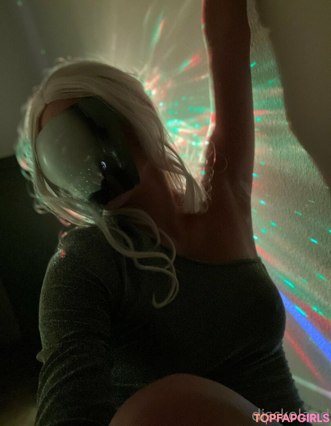 disckoland nudes star galleries