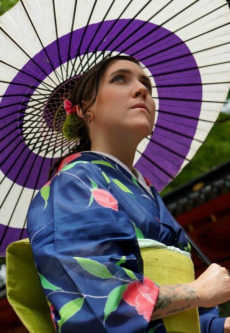 gh05t girl beautiful star img