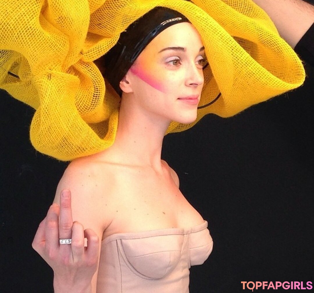 Annie Clark hot star galleries