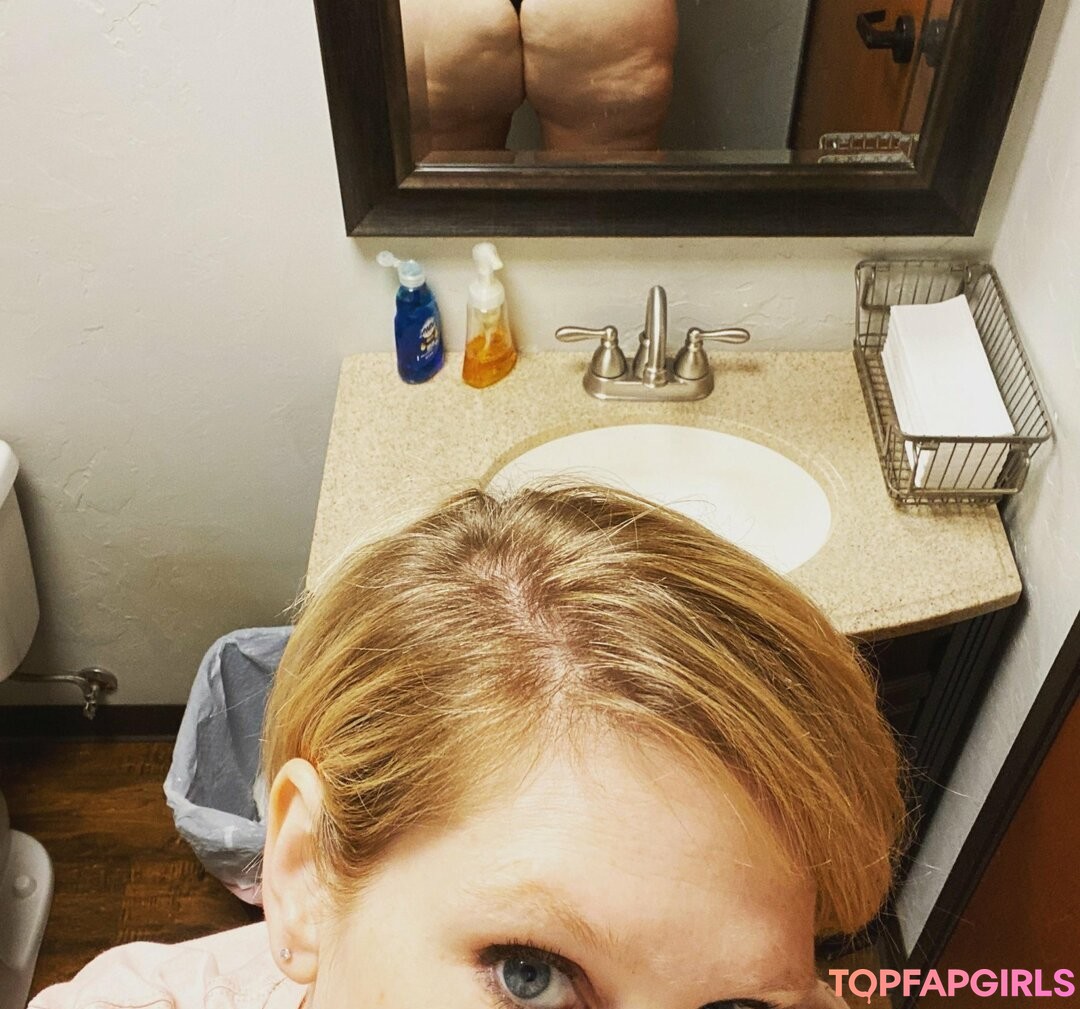 cum feet onlyfans xxx archive