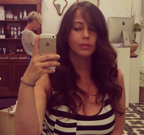 Serena Roberti xxx star picture