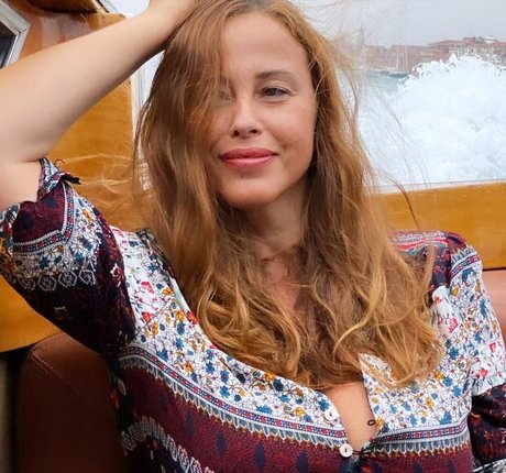 Serena Roberti xxx model picture