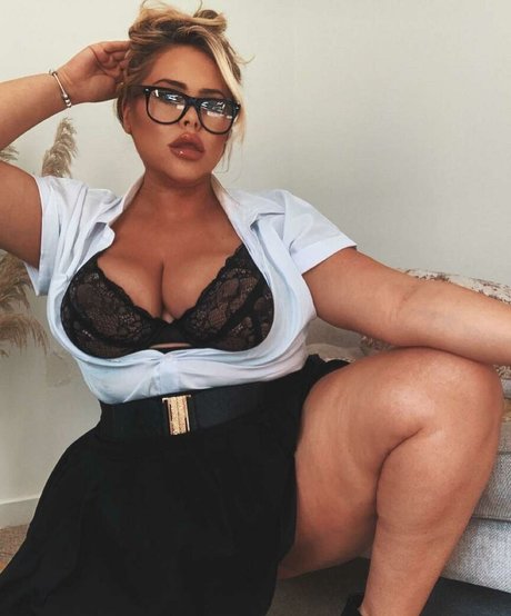 Susannah Elizabeth art pornstar pics