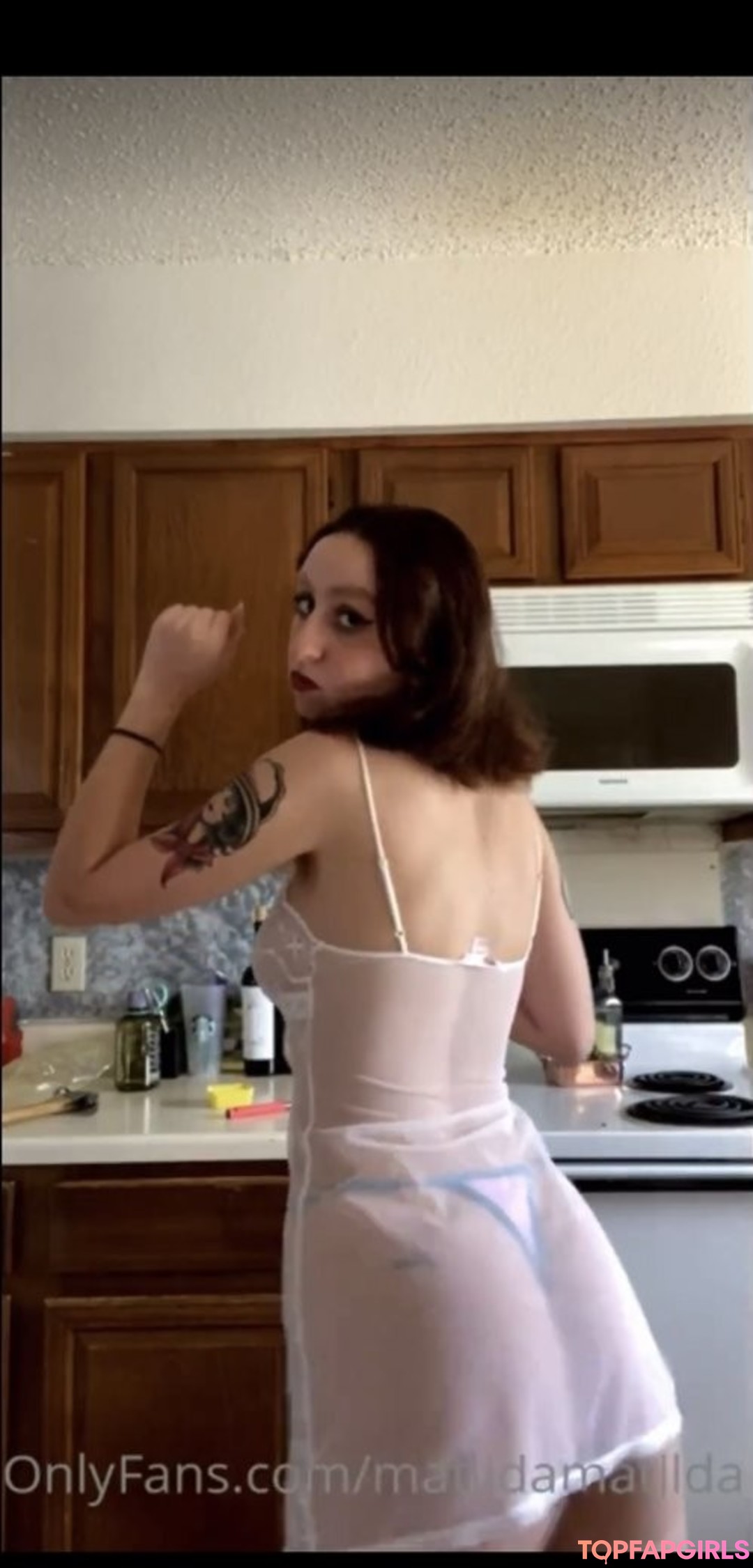 mole tilda star nudes galleries