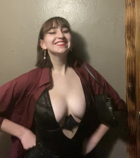 mole tilda model top images