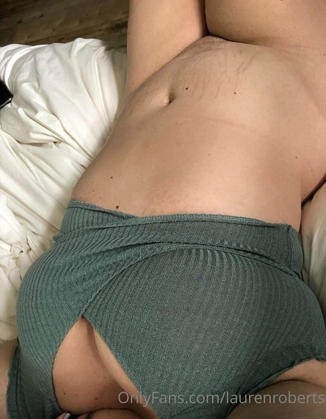 laurenroberts hot actress archive