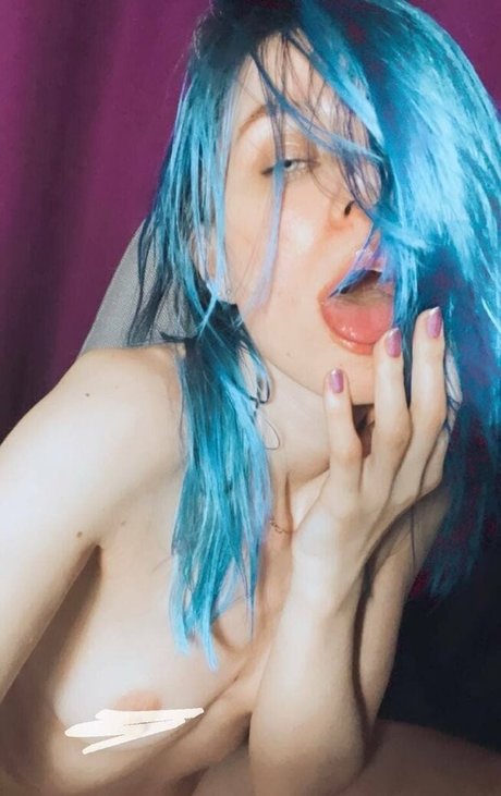 clothed onlyfans naked photo