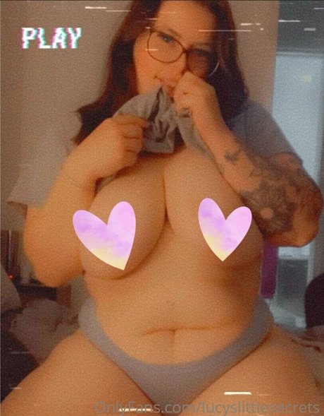 lucyslittlesecrets sexy model img