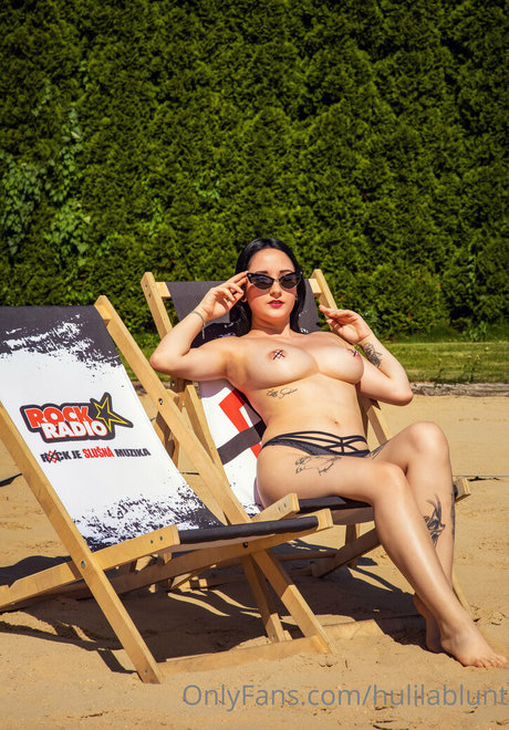 hulilablunt model hot img