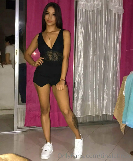 valatinax adult actress archive