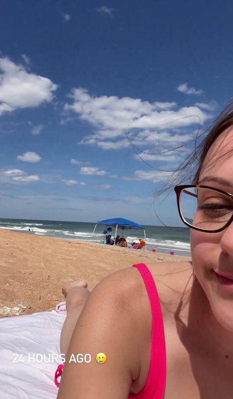 Silenced Hippie pornstar hd pic