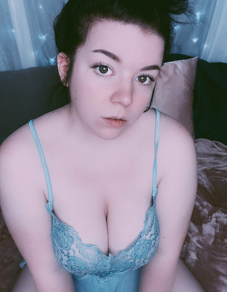 itsahmiamarie porn star pics