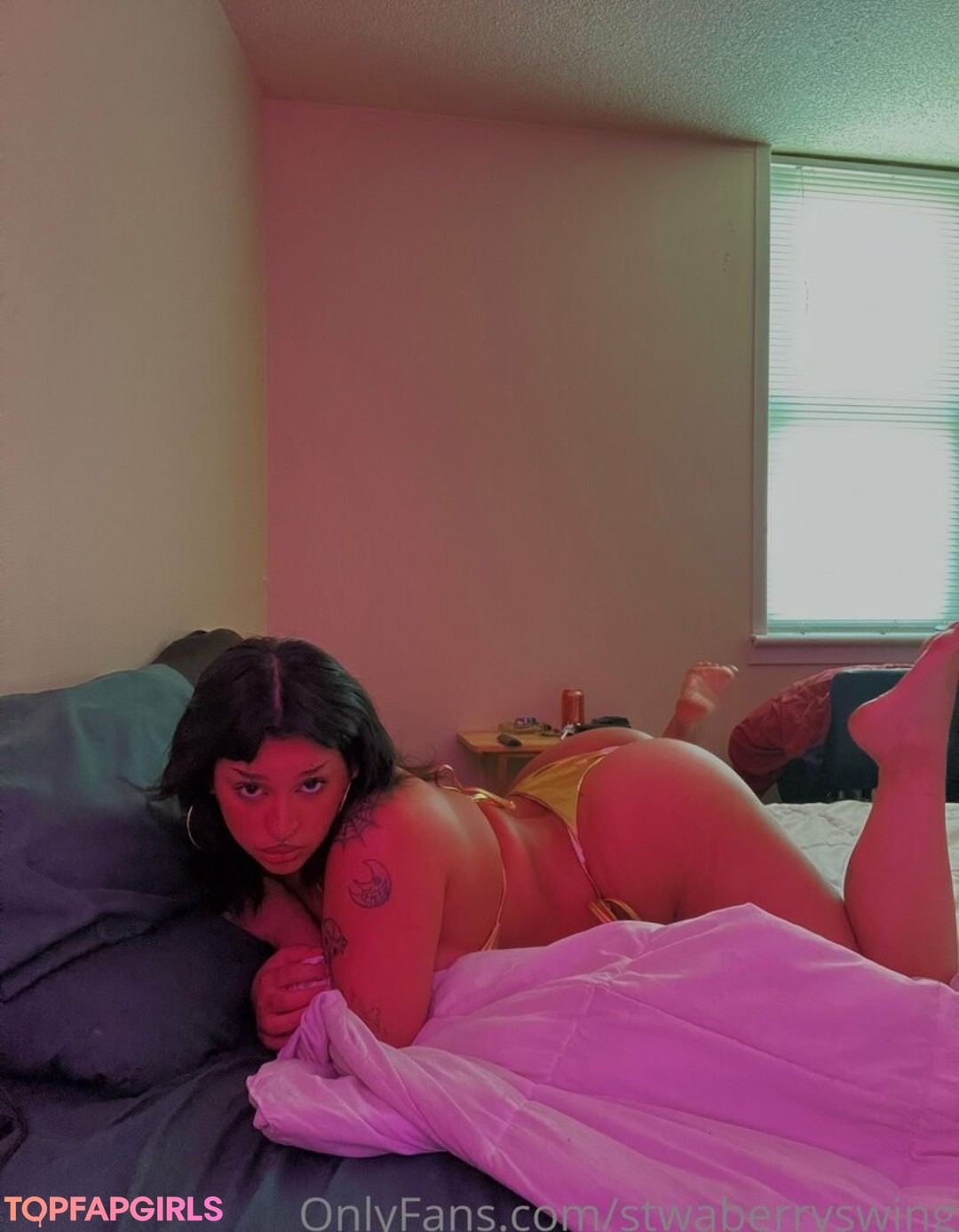 Stwaberryswing porn actress pic