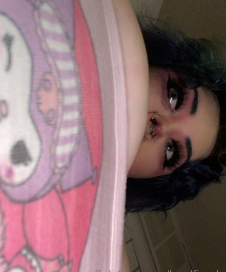 Lewdfiends free pornstar photos