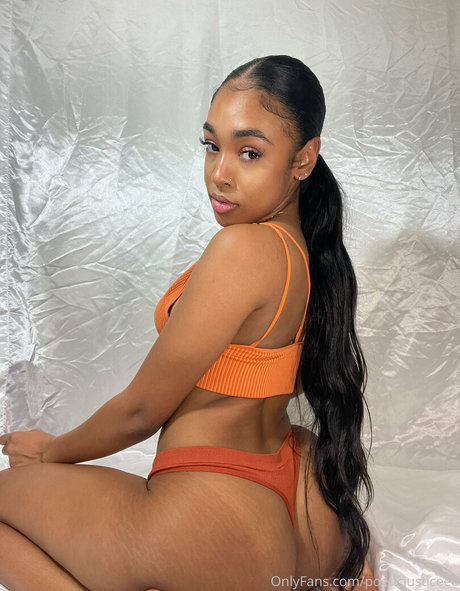 poeticjusticeee pornstar adult image