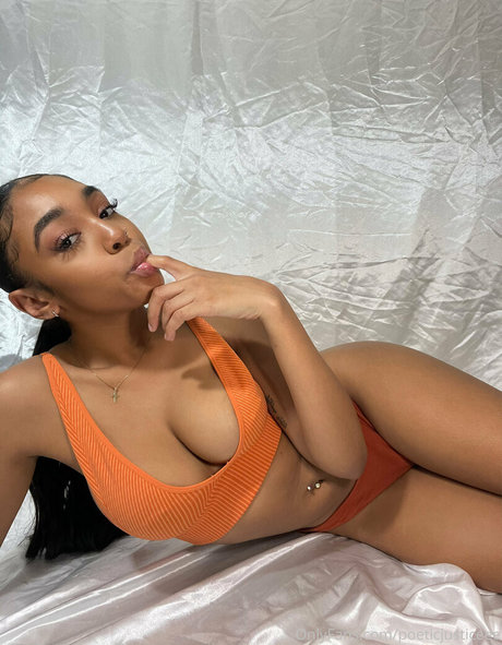 poeticjusticeee beautiful model pics