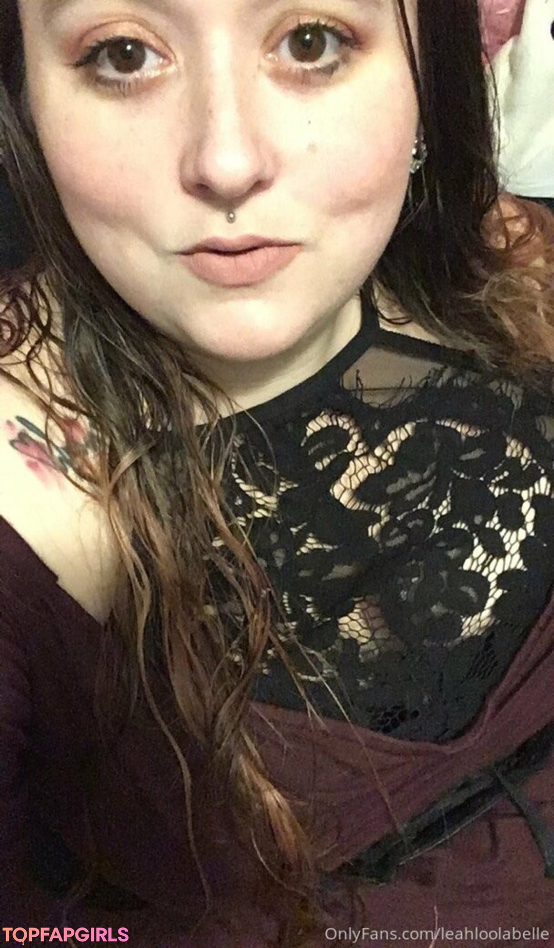 leahloolabelle star nude picture