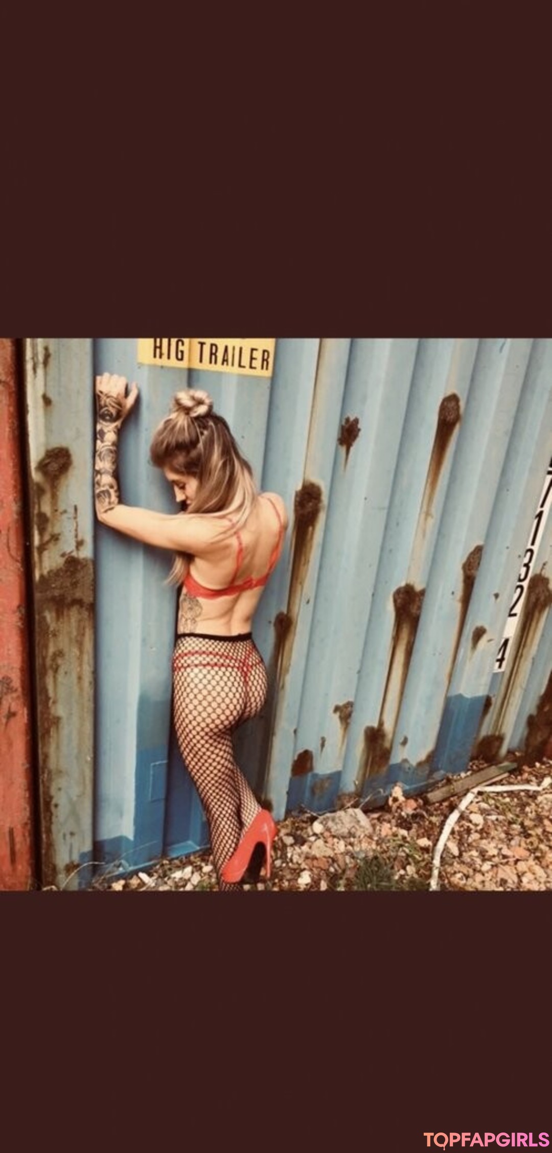 Holly Handles star erotic gallery