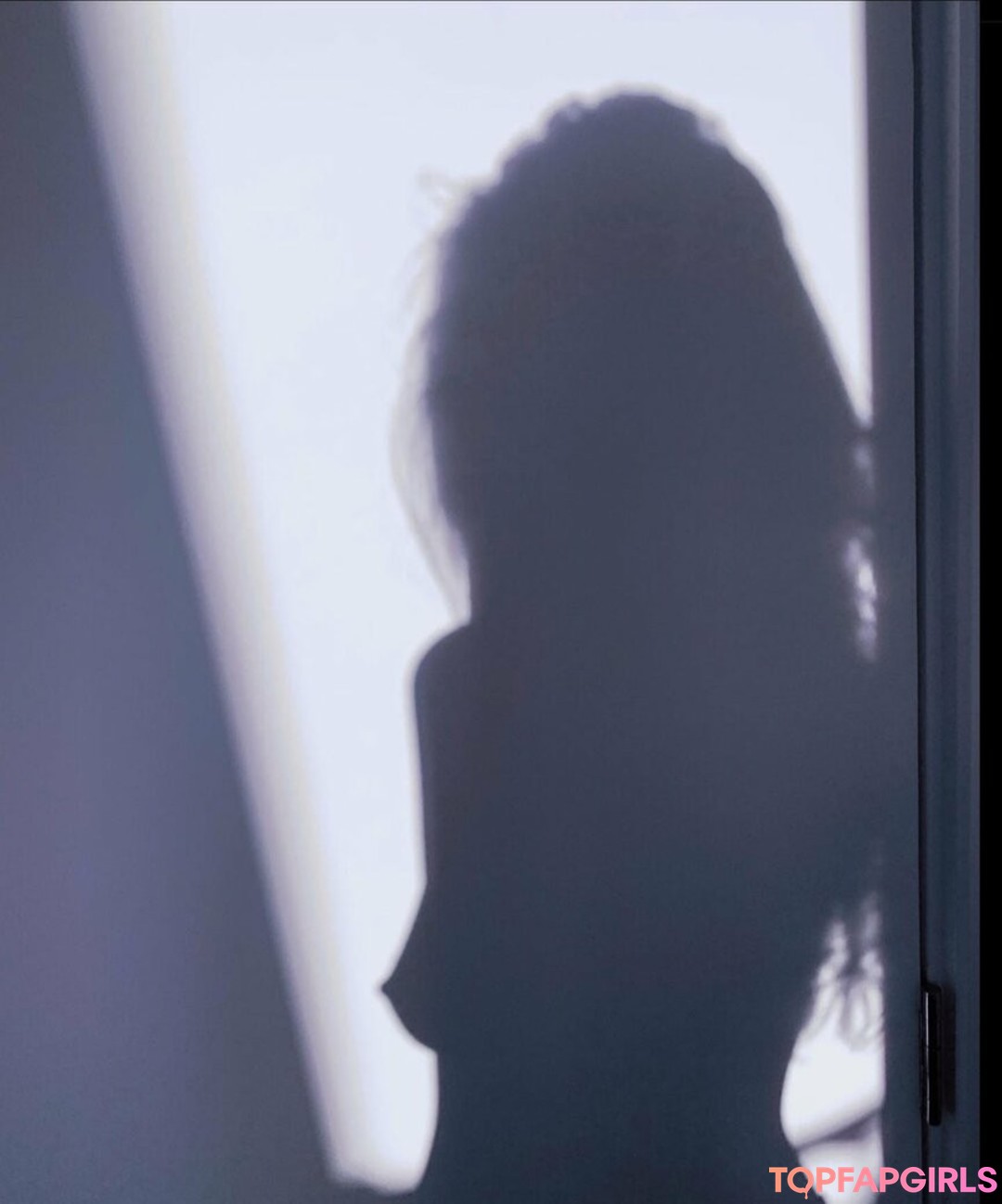 Dodie Clark model xxx photo