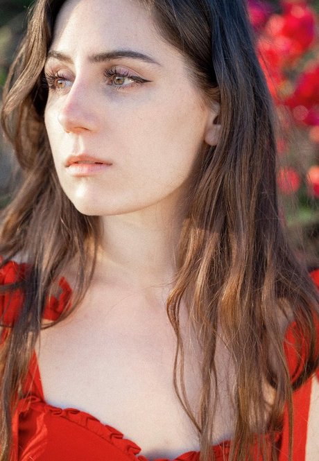 Dodie Clark pretty pornstar pic