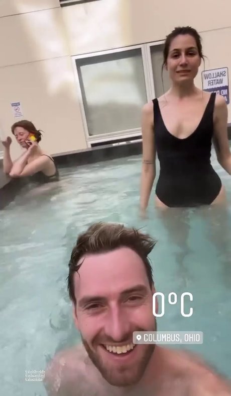 Dodie Clark perfect actress images