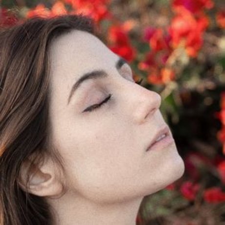 Dodie Clark star erotic img