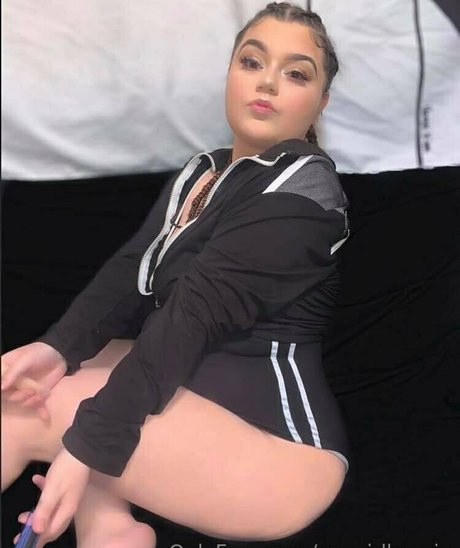 yaagirlkenzie top profile image